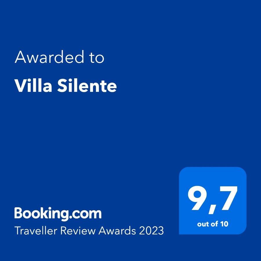Villa Silente Sukosan Bagian luar foto